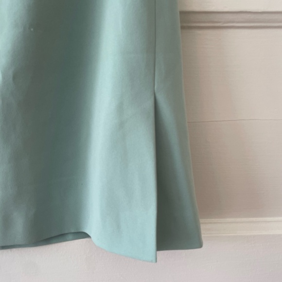 Alice + Olivia Mint Darma Crepe Mini Skirt - Picture 4 of 9